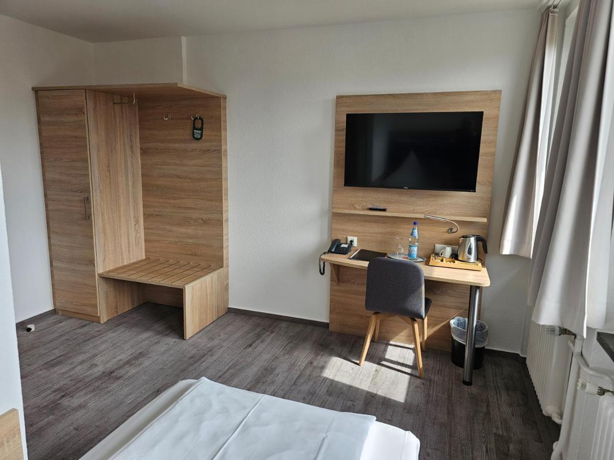 Stadthotel คาสเซล ภายนอก รูปภาพ
